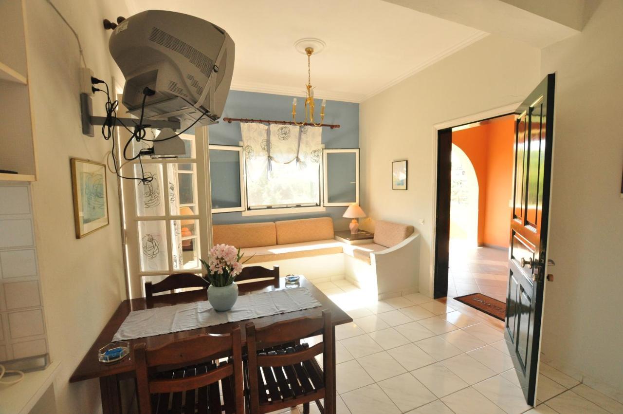 Hotel de apartamente Elena Corfu Acharavi (Corfu)