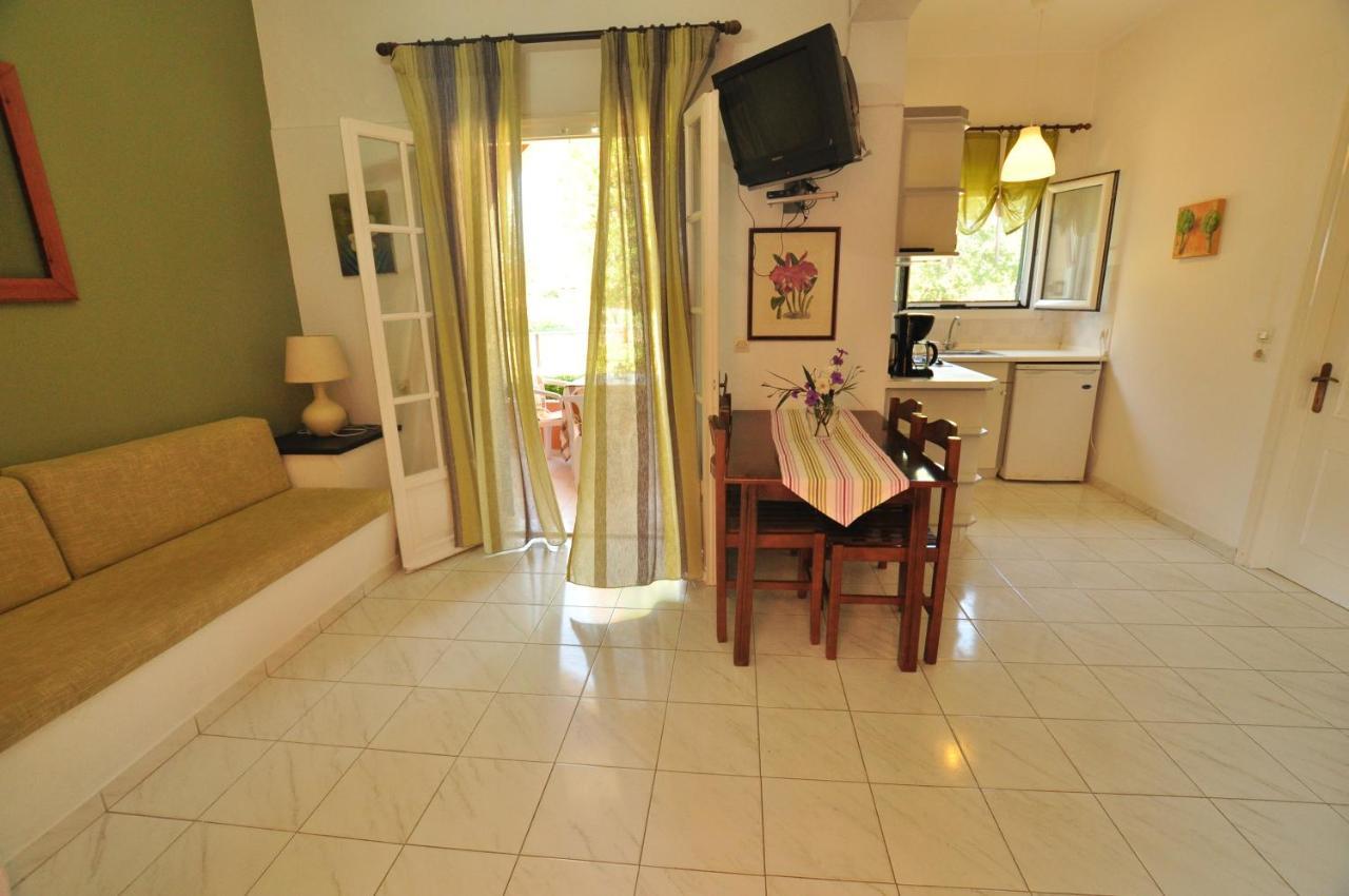 Hotel de apartamente Elena Corfu
